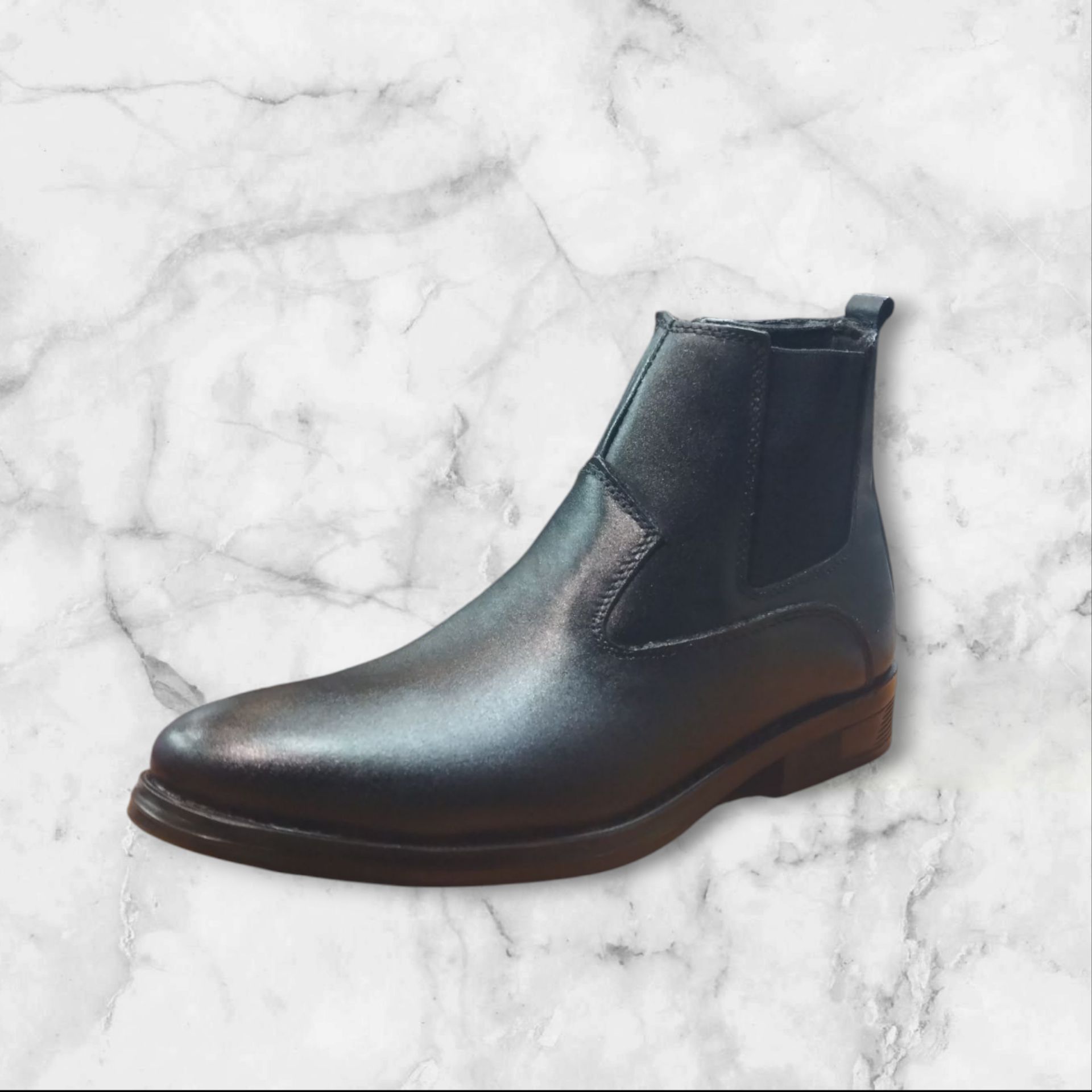 نیم بوت چرم طبیعی مردانه عسلی و مشکی (بغل زیپ وکش)