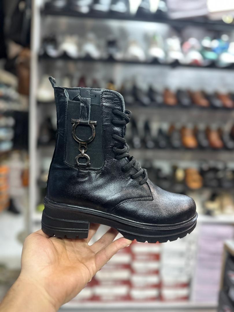 بوت زنجیری تمام چرم طبیعی زنانه