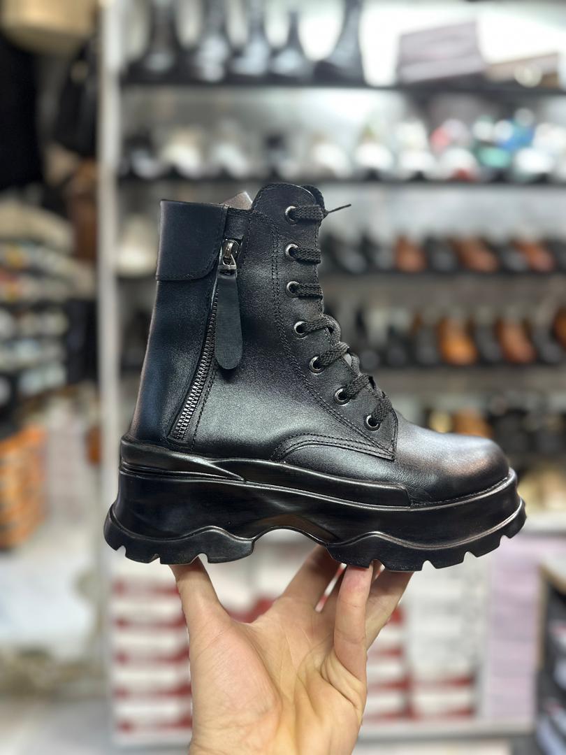 بوت برلین تمام چرم طبیعی زنانه